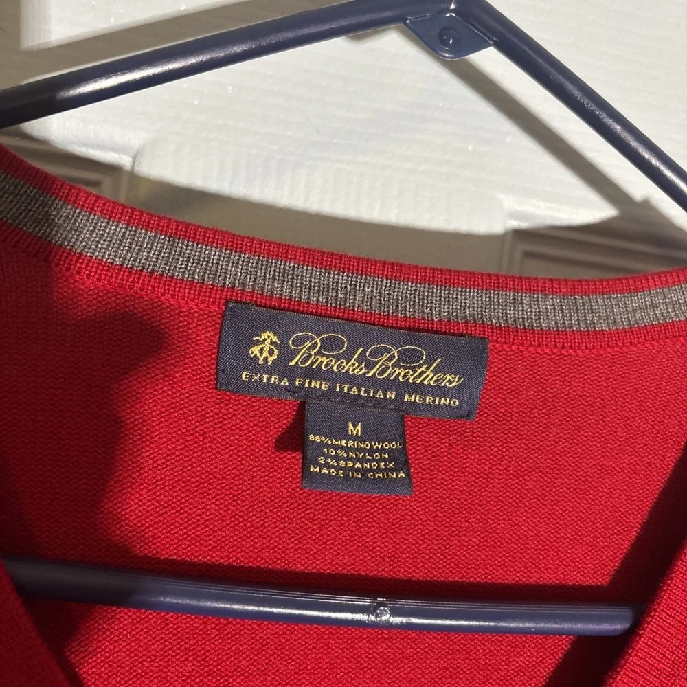 Brooks Brothers Men's Red Extra Fine Italian Merino Wool Blend Sweater‎ Sz M